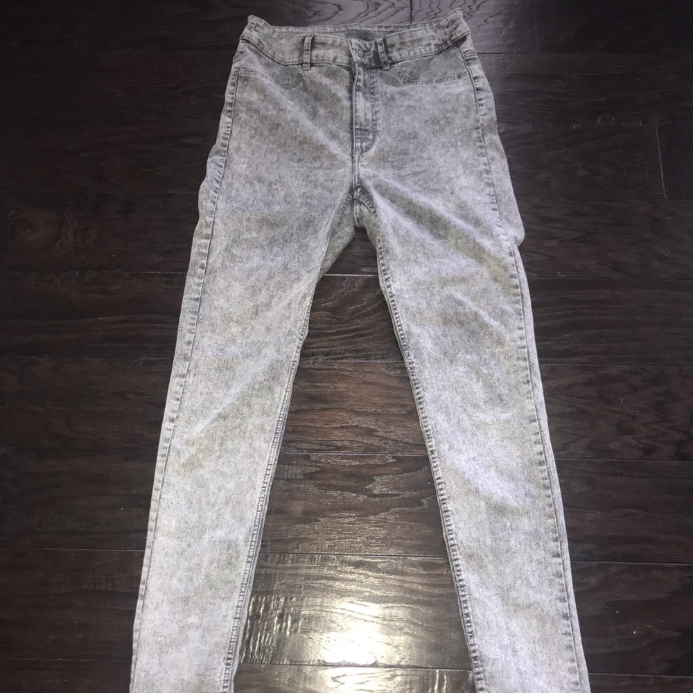 H&M  High-rise Jeggings